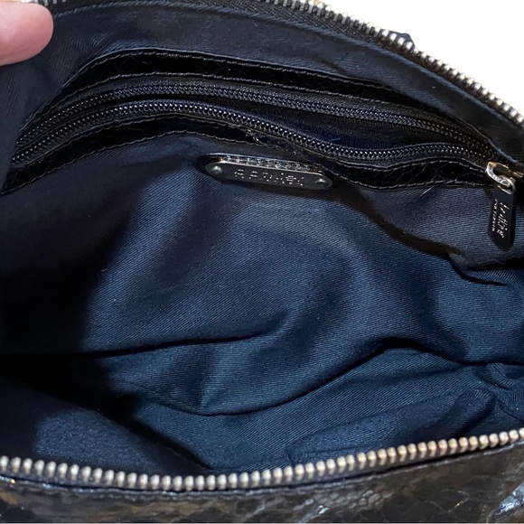 botkier NWOT black snake scales chain strap under the shoulder bag - Picture 6 of 11